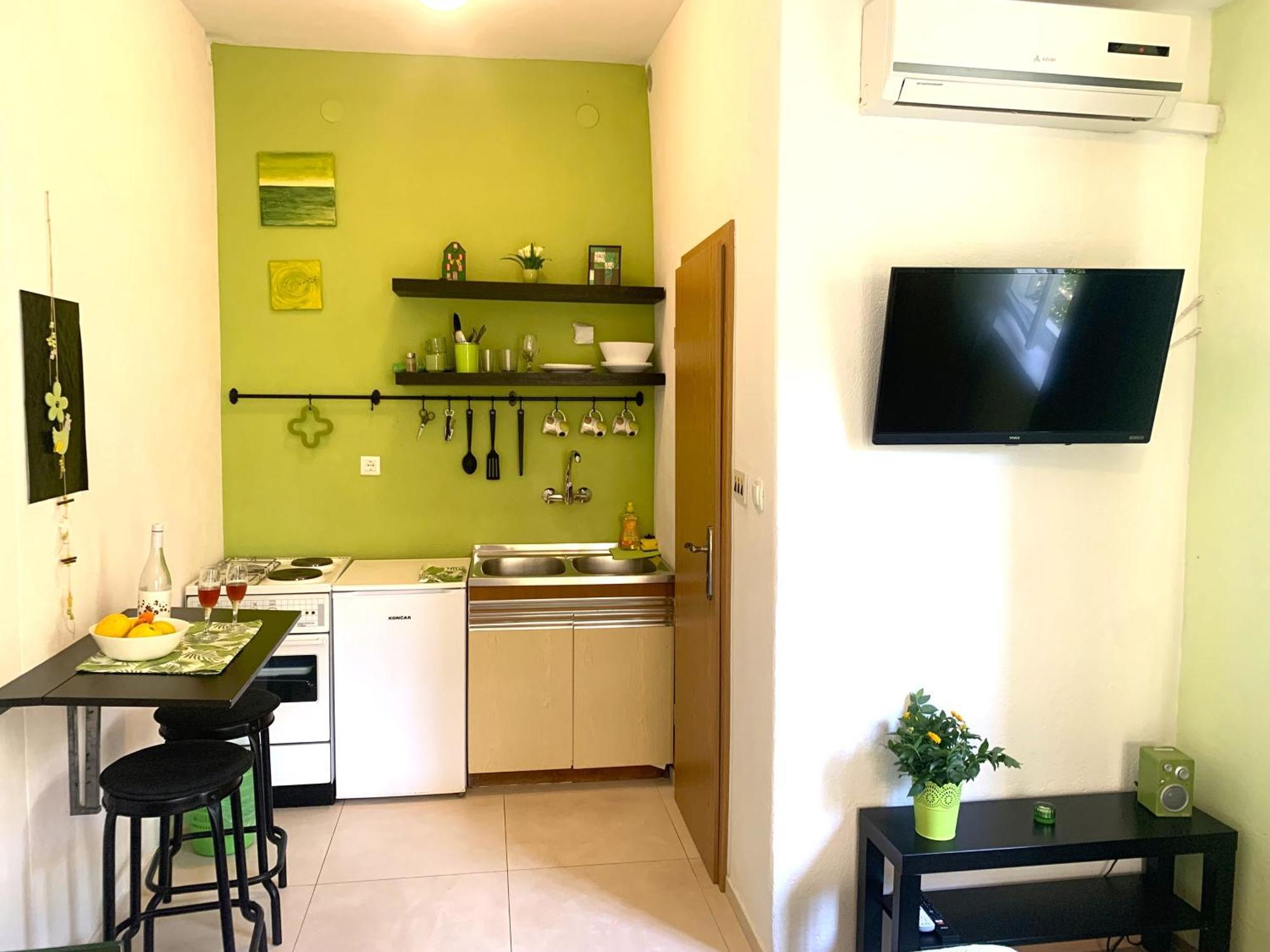 Apartments Garden House Podgora Oda fotoğraf